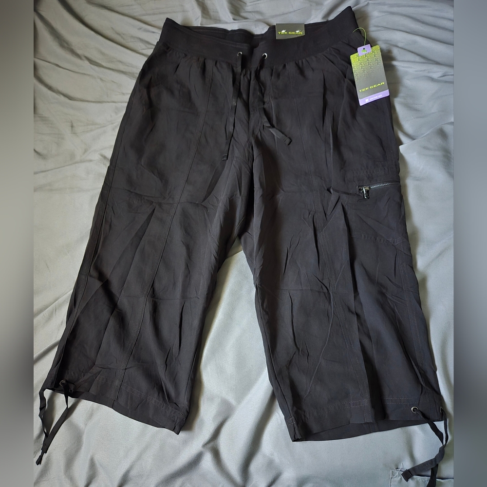 Tek Gear Capri